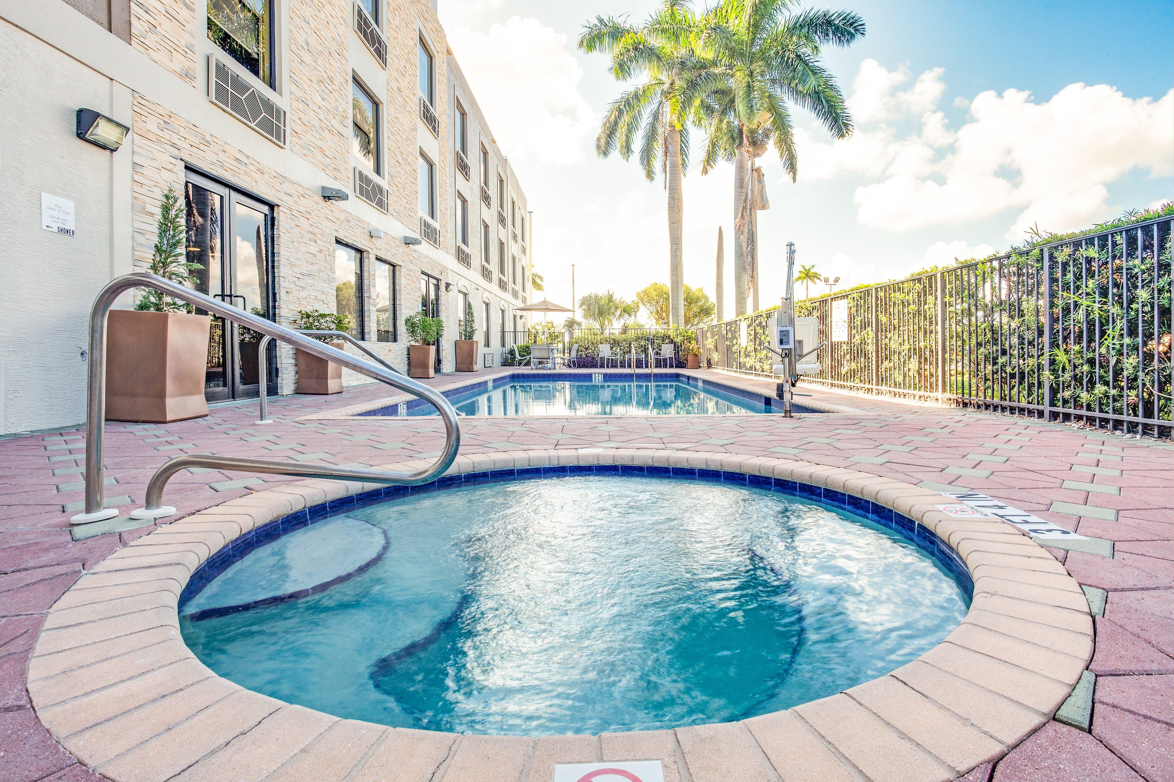 Holiday Inn Express Hotel & Suites Clewiston By Ihg Екстер'єр фото