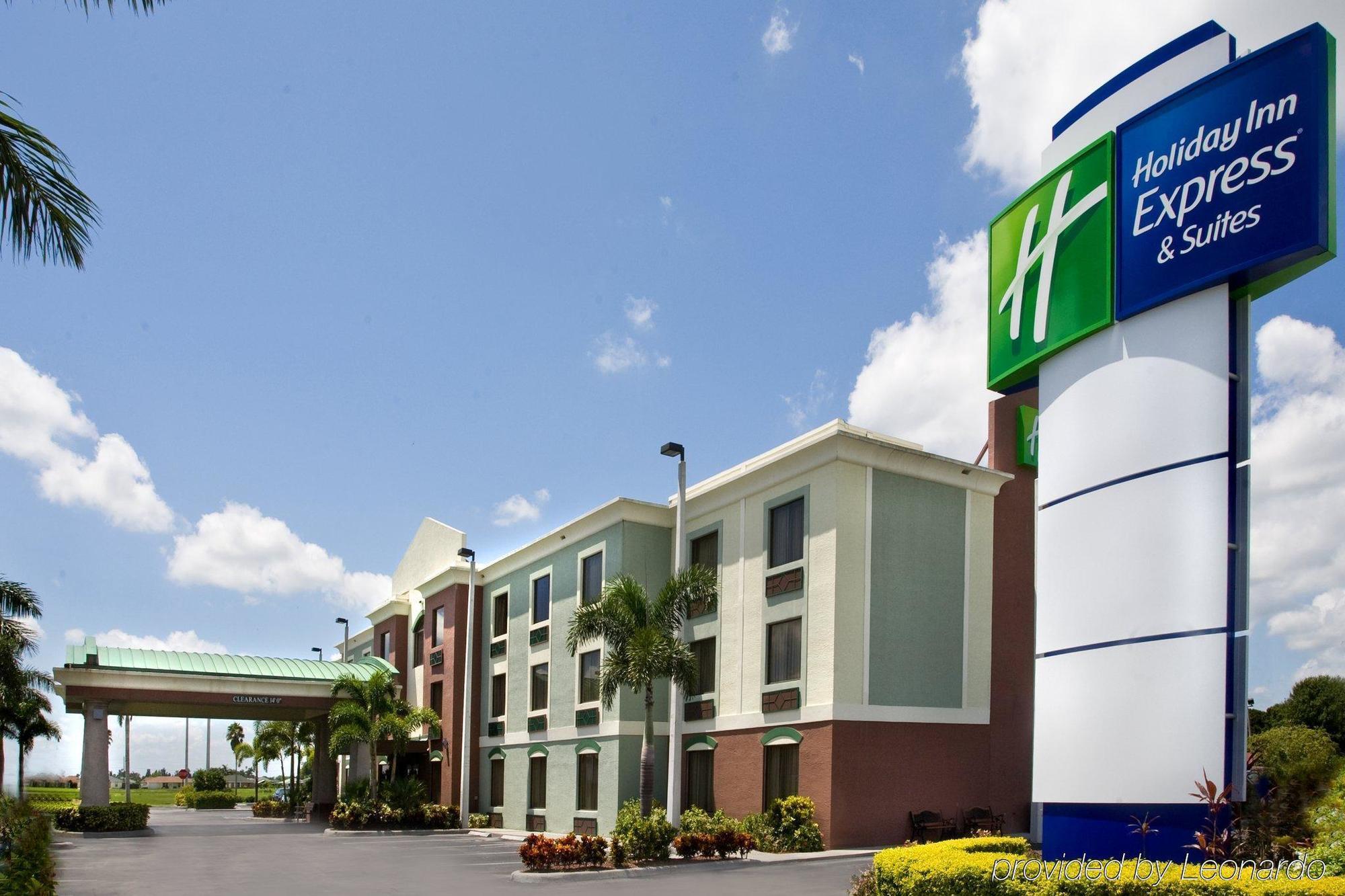 Holiday Inn Express Hotel & Suites Clewiston, An Ihg Hotel Екстер'єр фото