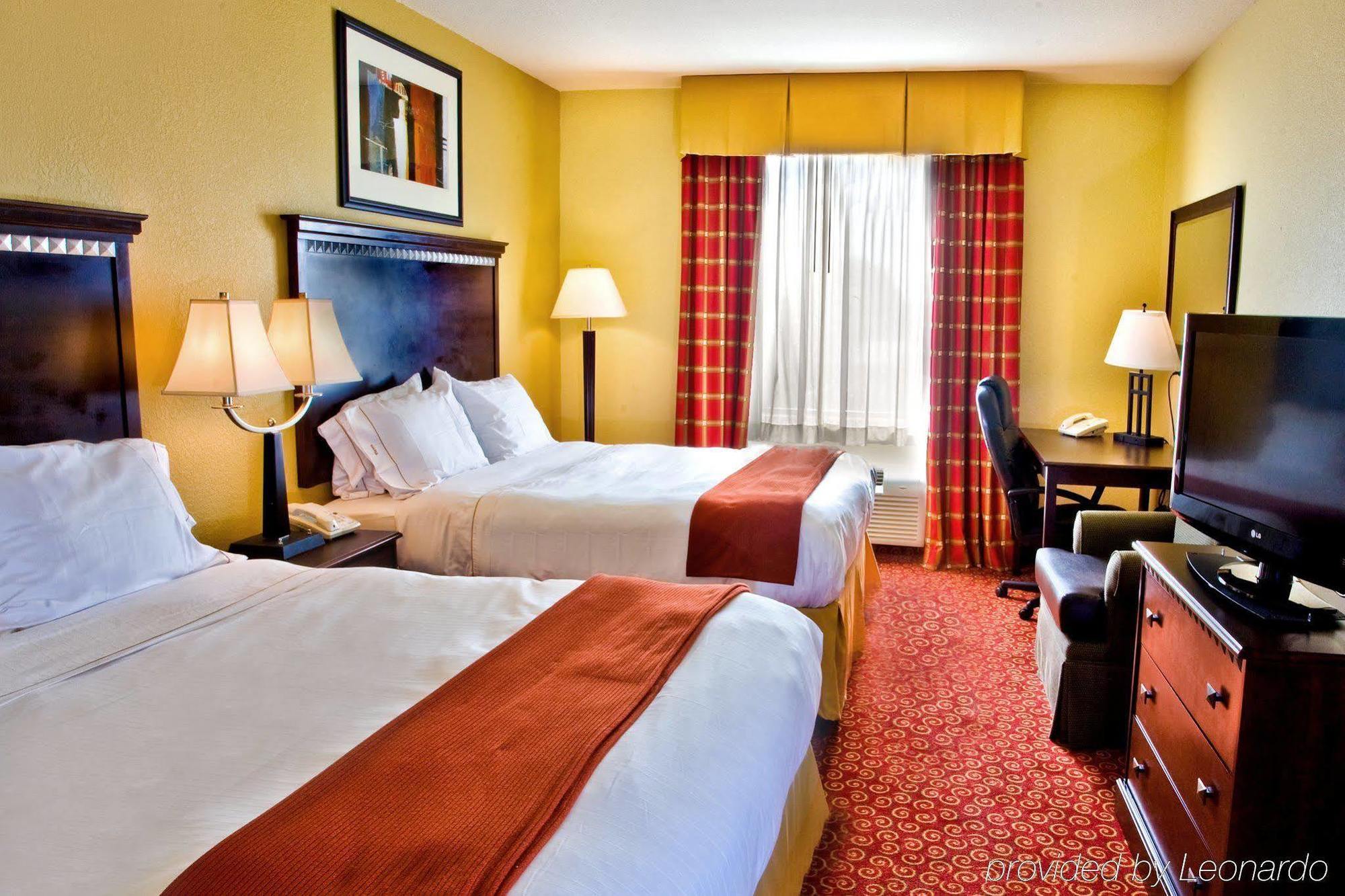 Holiday Inn Express Hotel & Suites Clewiston By Ihg Номер фото